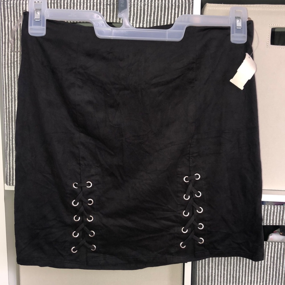 Black skirt